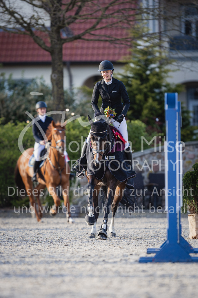 230426_HofSosath_SprPf-L-g-735 | Deine schönsten Turniermomente als professionelle Fotos! Entdecke hochwertige Pferdesport-Fotografie im Online-Shop. Jetzt Fotos finden & bestellen!