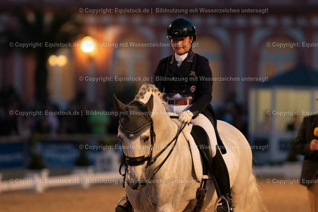 20230528_Flutlicht-Kür_0171 | equistock