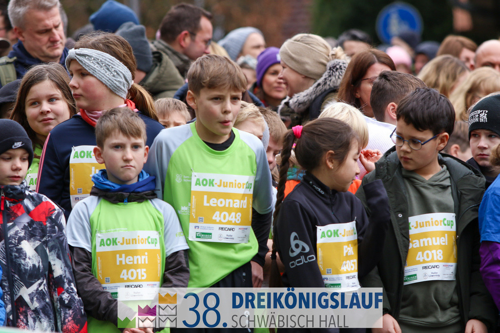 400m AOK Junior Cup | 3 Koenigslauf 2024 400m AOK Junior Cup - Realisiert mit Pictrs.com