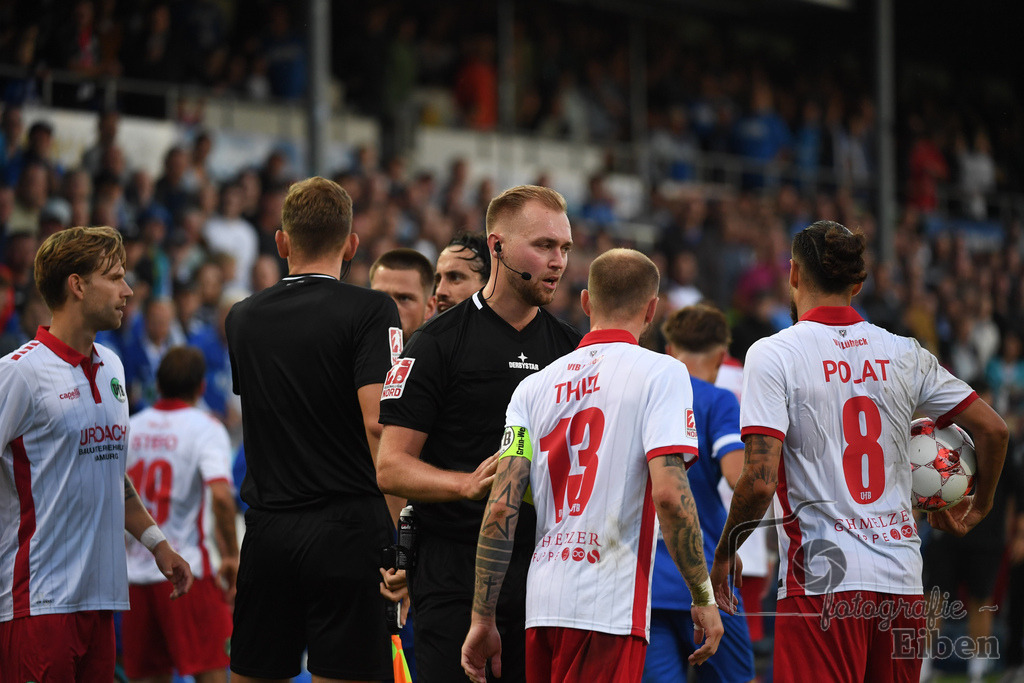 SV Meppen-VfB Lübeck | Herren Regionalliga Nord; SV Meppen (blau)-VfB Lübeck (weiß) am 01.08.2025 in Meppen (Hänsch-Arena), Photo: Philip Eiben 2025 - Realisiert mit Pictrs.com