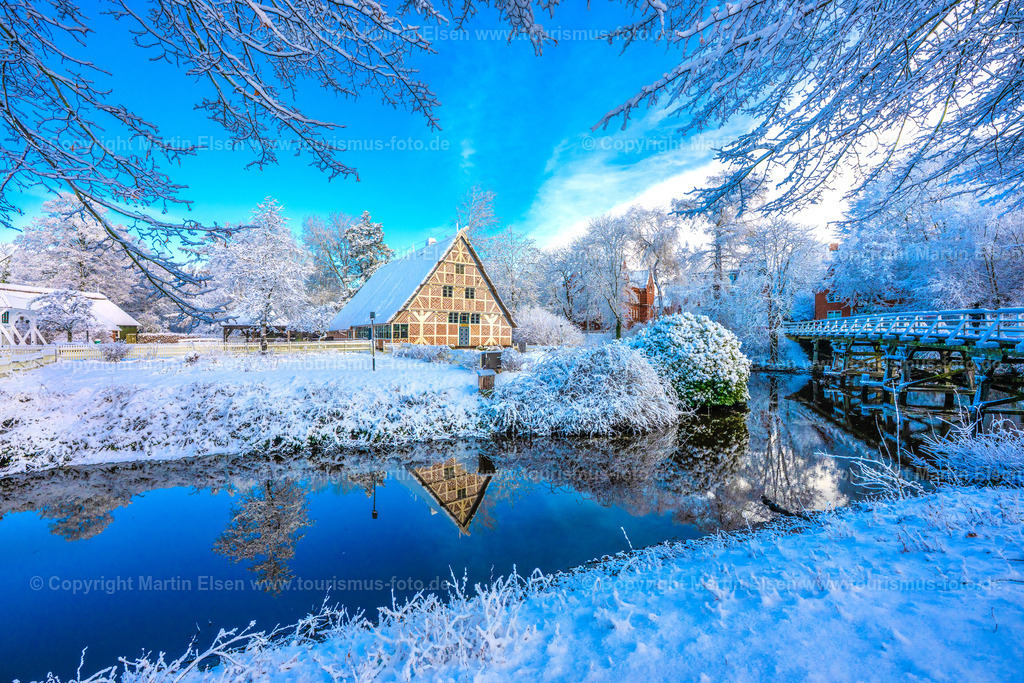 Stade Museumsinsel Altstadt Winter Schnee_ELS_2088030126 | Fotos aus den Touristenorten aus Norddeutschland. - Realisiert mit Pictrs.com