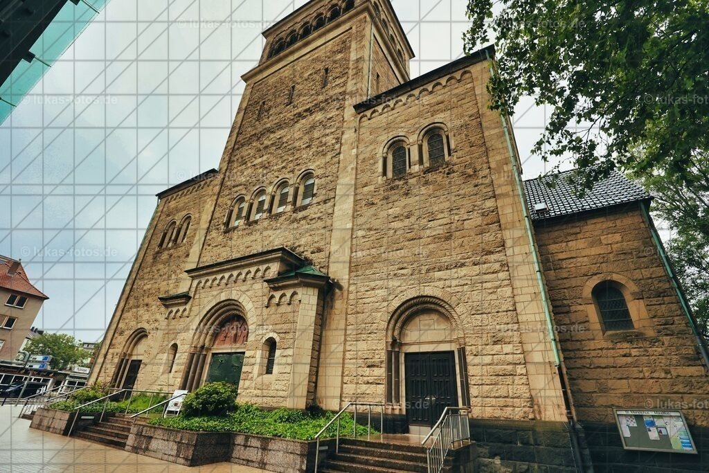 2024-06 Kirche St Meinolphus Foto Lukas 1 | Kirche St Meinolphus - Realisiert mit Pictrs.com