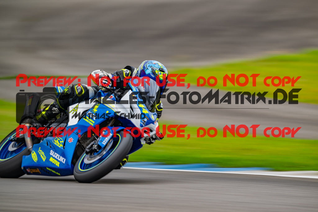 MaZZes_FotoMatrix_240701_6007705_6704 | WEISS