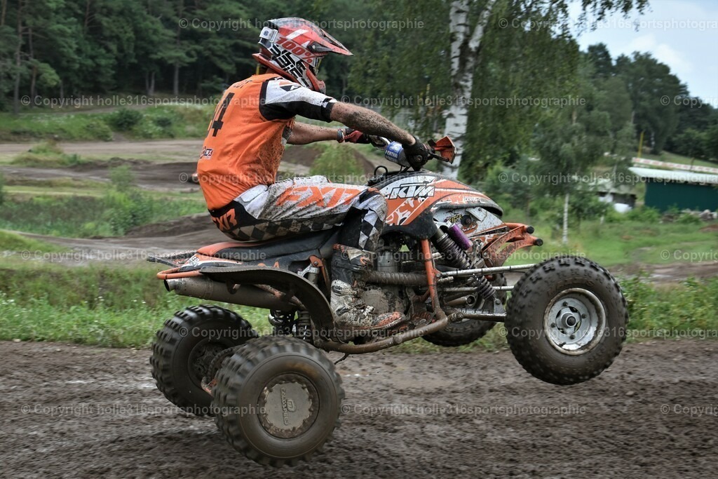 DSC_0054 (2) | Sportfotografie , Motorsport, Motoross, Reitsport, Mointainbike, Enduro,
Landschaft , Outdoor, Eventfotografie, Landschaft, Bilder online bestellen - Realisiert mit Pictrs.com