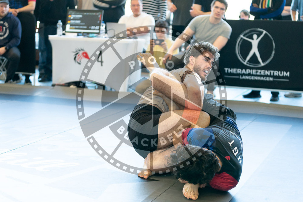 20250329PBB1781 | Fighters compete during the International Luta Livre (ILLCS) Germany IX Spring 2025 Competition spring on March 29, 2025 in Hannover, Germany.© Chiara Dazi