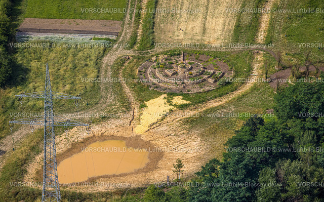 Witten230701080 | Luftbild, Neuer runder Kräutergarten am Christopherus-Hof Wohn- und Lebensgemeinschaft, Annen, Witten, Ruhrgebiet, Nordrhein-Westfalen, Deutschland