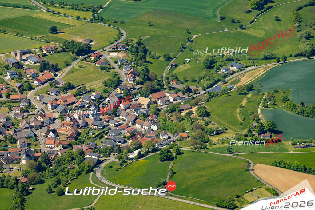 Luftbild Vs Google Maps  Hüngheim  Ravenstein -Das Luftbild wurde 2025 vom UL-Flugzeug heraus erstellt ( keine Drohne ) - Hochauflösende Luftaufnahme -Nicht vergleichbar mit Google Maps oder Satelittenbilder- Die Geschenkidee !Mit Lizenz und Bildrechte bestellbar