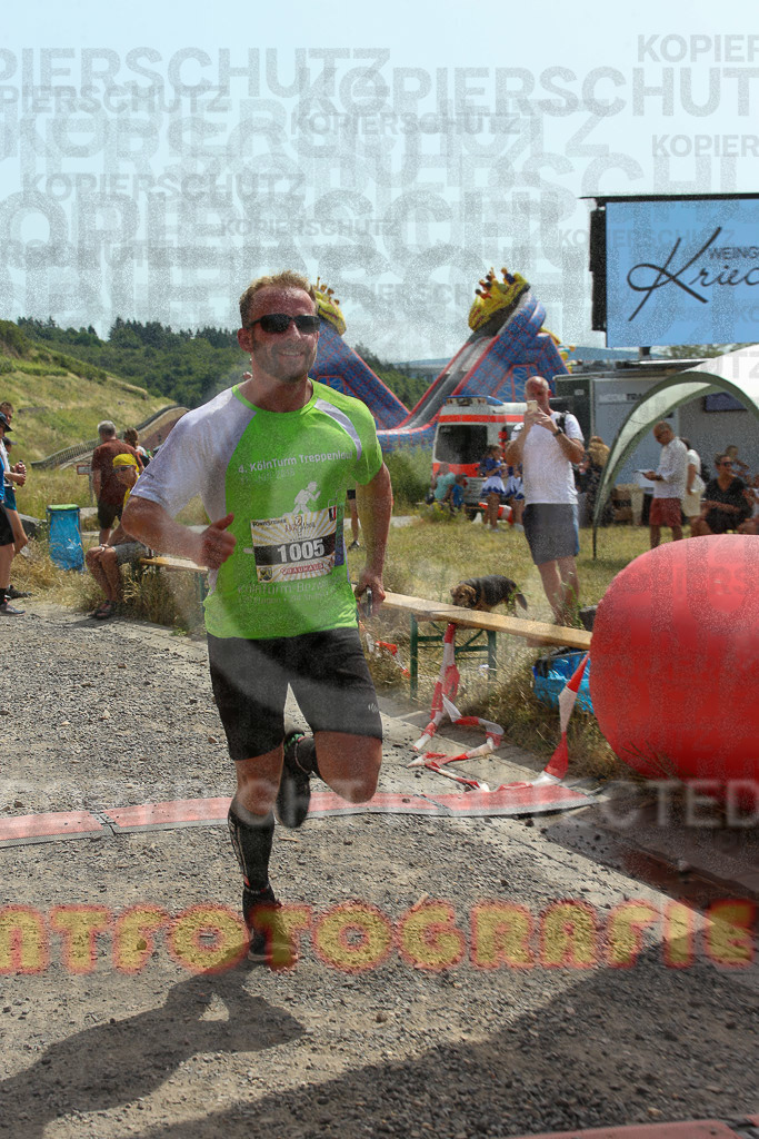 220618_1148_EX1_9532 | Sportfotografie im Rhein-Sieg Kreis, Köln, Bonn, NRW, Rheinland Pfalz, Hessen, etc. Unser Tätigkeitsfeld umfasst den Laufsport vom Volkslauf über den Marathon, Duathlon, Triathon bis zum Ultralauf wie Kölnpfad Ultra oder Schindertrail.