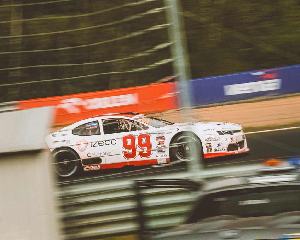 _DSC4960 | Exklusive Motorsport-Fotografie aus Leipzig von TXO Media – für Rennfahrer, Teams & Sponsoren. Sausemuth liefert starke Bilder, die Emotion zeigen. Jetzt buchen & glänzen! - Realisiert mit Pictrs.com