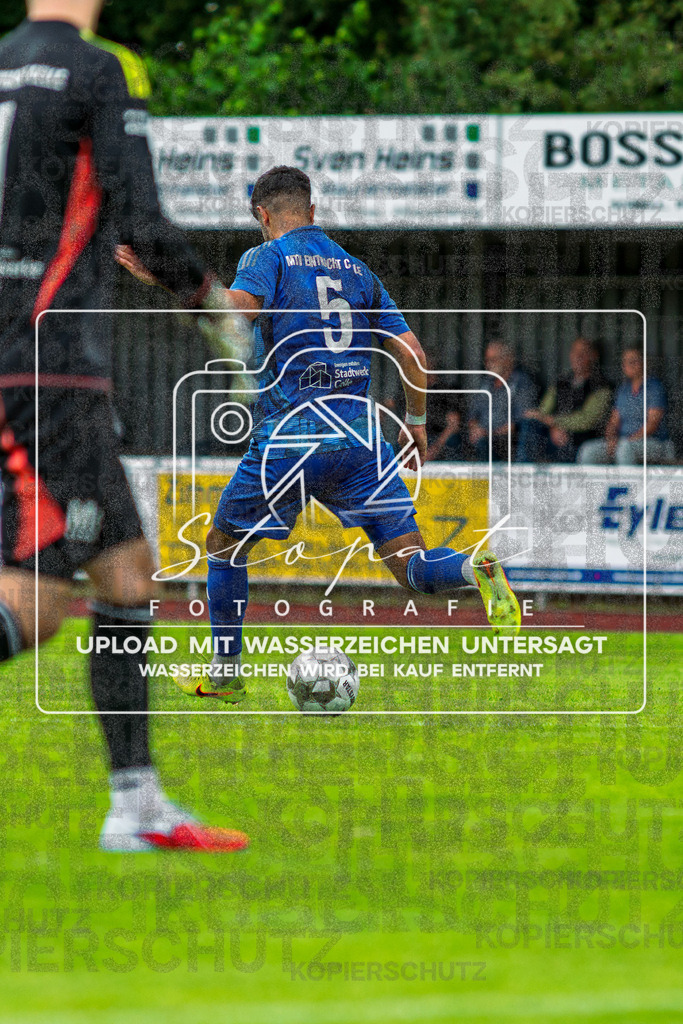 Landesliga Herren LG - TV Jahn Schneverdingen vs. MTV Eintracht Celle | Karim Jelalli (MTV Eintracht Celle #5); Landesliga Herren LG - TV Jahn Schneverdingen vs. MTV Eintracht Celle am 06.06.2026 in Osterwaldstadion, Schneverdingen - Realisiert mit Pictrs.com