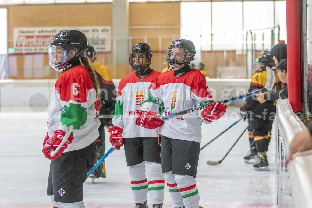 Dameneishockey | Dameneishockey, U18 Turnier am 31.08.2024 in Spittal (Eis-Sport-Arena - Sportzentrum Spittal), Austria, (Photo by Ernst Krawagner sport-fan.at) - Realisiert mit Pictrs.com