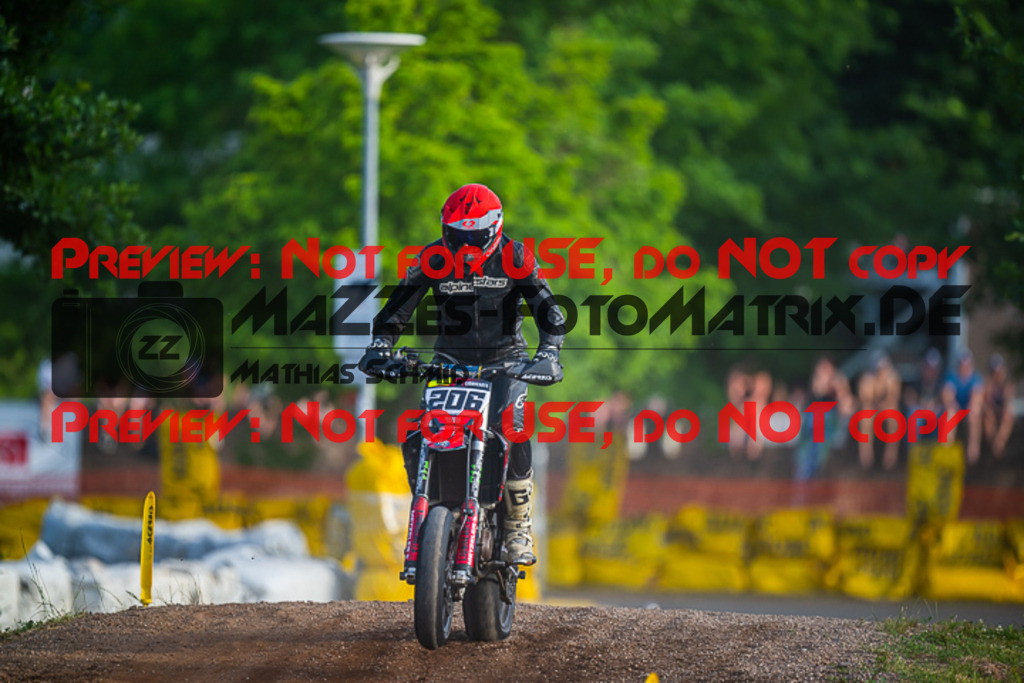 MaZZes_FotoMatrix_220618_9678 | S4