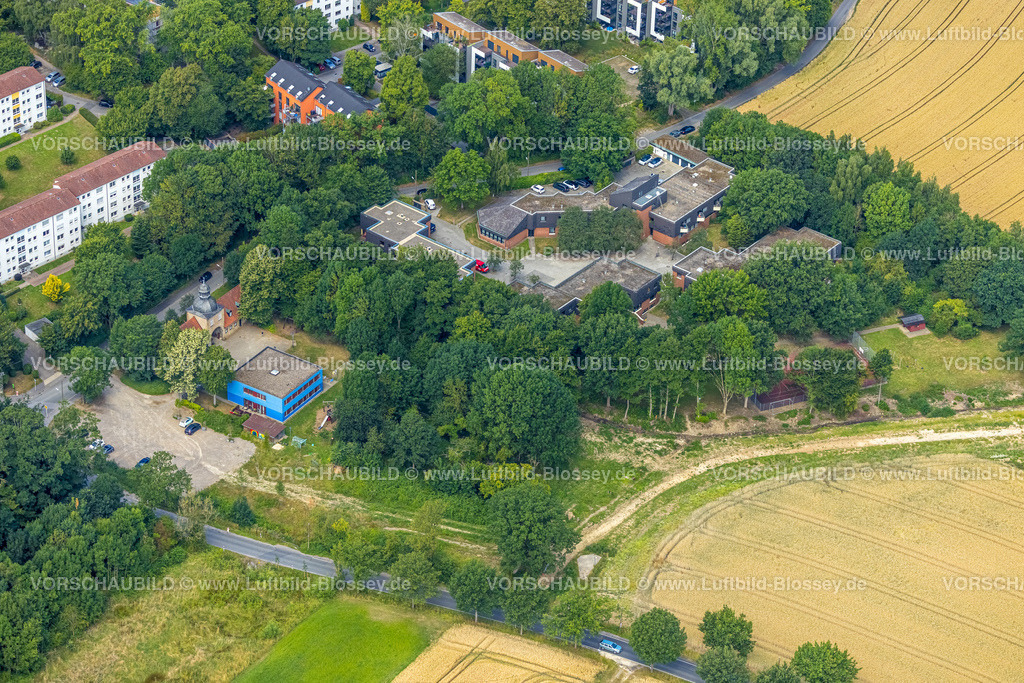 Dortmund220705236 | Luftbild, Jugendhilfe St. Elisabeth Kinderheim, Gut Niederhofen Torturm der Vorburg, Wellinghofen, Dortmund, Ruhrgebiet, Nordrhein-Westfalen, Deutschland