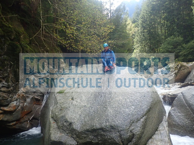 P9200098 | Bestelle die Bilder deines Berg- oder Wasser-Abenteuers mit Mountain Sports bequem von zu Hause aus direkt über unseren Online Fotoshop von pictrs.com. - Realisiert mit Pictrs.com