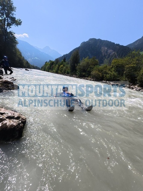 DJI_20260813131100_0081_D | Bestelle die Bilder deines Berg- oder Wasser-Abenteuers mit Mountain Sports bequem von zu Hause aus direkt über unseren Online Fotoshop von pictrs.com. - Realisiert mit Pictrs.com