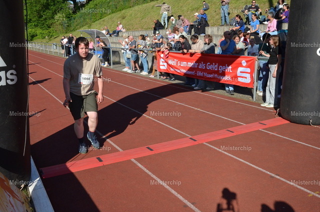 17-56-06_ | Meisterchip Fotoshop - Realisiert mit Pictrs.com