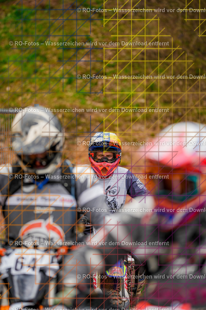 5 Lauf Mernes-113 | Sportfotografie von RO-Fotos: Motorsport, Motocross, Enduro, Laufveranstaltungen und Triathlon. Professionelle Fotos von Sportlern und Events. - Realisiert mit Pictrs.com