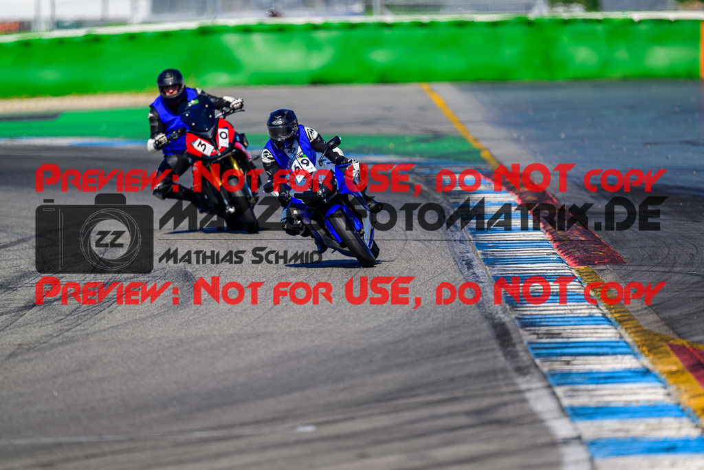 MaZZes_FotoMatrix_240520_6007705_8896 | INST