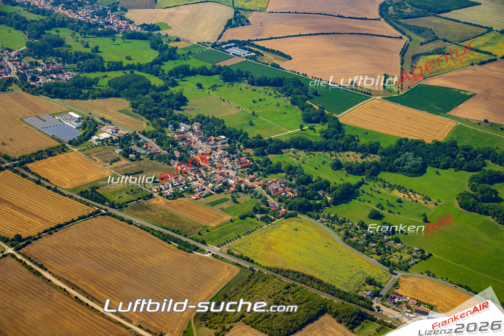 Vs Google Maps Obertrebra - Die Luftaufnahme wurde 2025 vom UL-Flugzeug heraus erstellt ( keine Drohnenaufnahme ) - Hochauflösende Luftaufnahme - für Wandbilder und großformatige Ausdrucke geeignet. Das besondere Geschenk!Hier alle&nbsp;Infos zur Lizenzierung der LuftaufnahmeWir fliegen auch dieses Jahr wieder in Ihre Region um Luftbilder zu erstellen.- Luftbild anfragen
