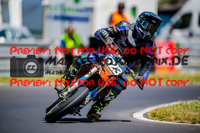 MaZZes_FotoMatrix_220703_2387 | UE40