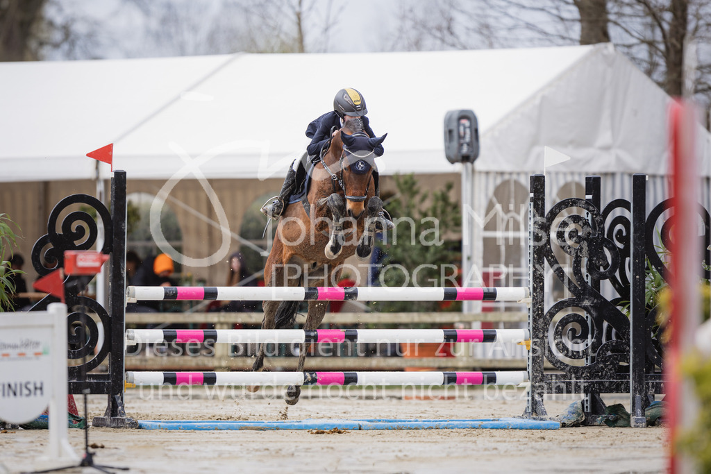 230402_MünsterHandorf_PonyTrophy-389 | Deine schönsten Turniermomente als professionelle Fotos! Entdecke hochwertige Pferdesport-Fotografie im Online-Shop. Jetzt Fotos finden & bestellen!