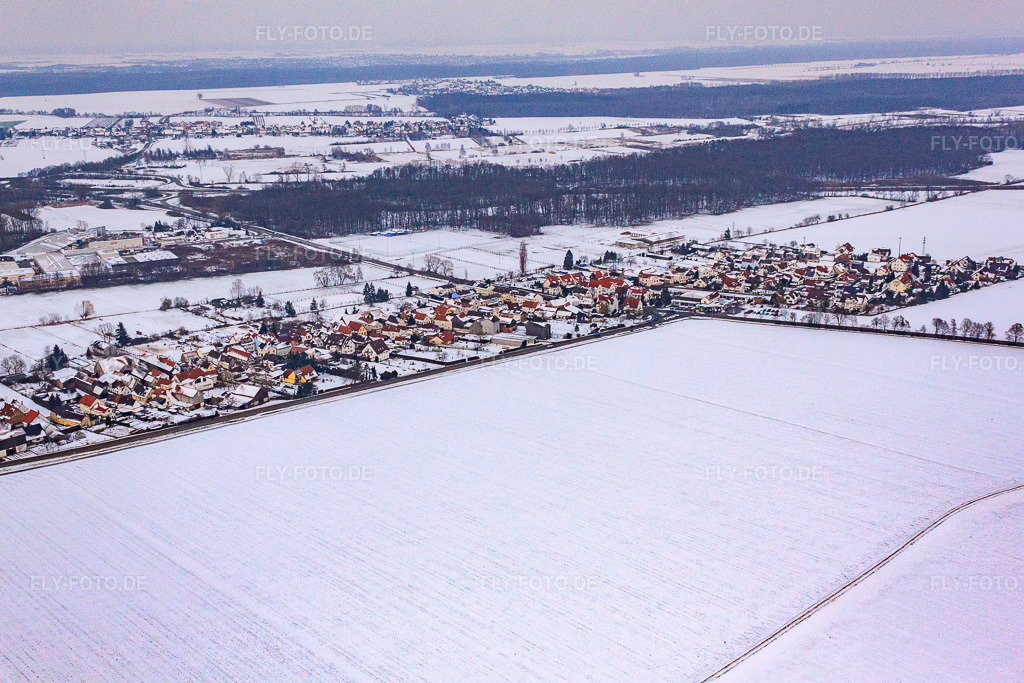 Luftbild: Dorfansicht von Westen bei Schnee im Ortsteil Minderslachen in Kandel im Bundesland Rheinland-Pfalz in Deutschland. Foto: IMG_23845.jpg vom 16.01.2010 durch Werner Riehm/FLY-FOTO.de