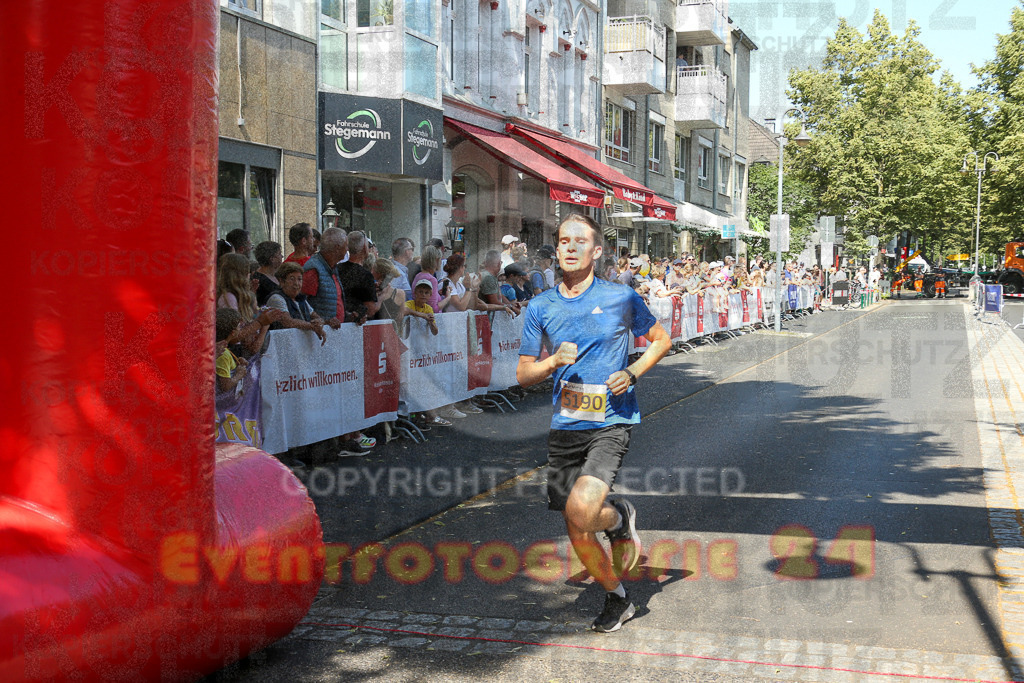 250621_1040_EX1_2062 | Sportfotografie im Rhein-Sieg Kreis, Köln, Bonn, NRW, Rheinland Pfalz, Hessen, etc. Unser Tätigkeitsfeld umfasst den Laufsport vom Volkslauf über den Marathon, Duathlon, Triathon bis zum Ultralauf wie Kölnpfad Ultra oder Schindertrail.