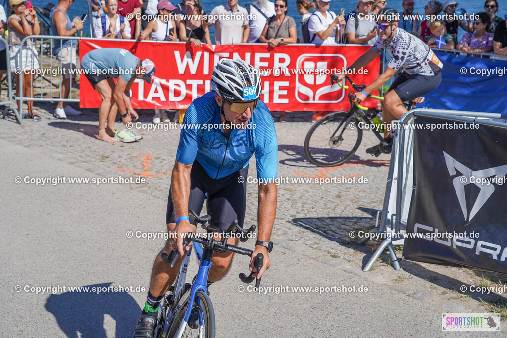 DSC00885 | Vienna Triathlon 2024                                        P3 Event                                                             #yourpictrs #sportshot_your_pictrs                 @Sportshotphotography                                     Photo Credit: www.sportshot.de