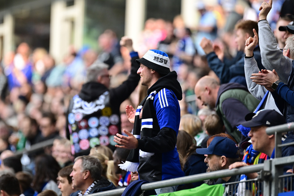 Fußball I Frauen I Saison 2024-2025 I DFB-Pokal I Halbfinale I Hamburger SV - SV Werder Bremen | Der Sportfotograf. - Realisiert mit Pictrs.com