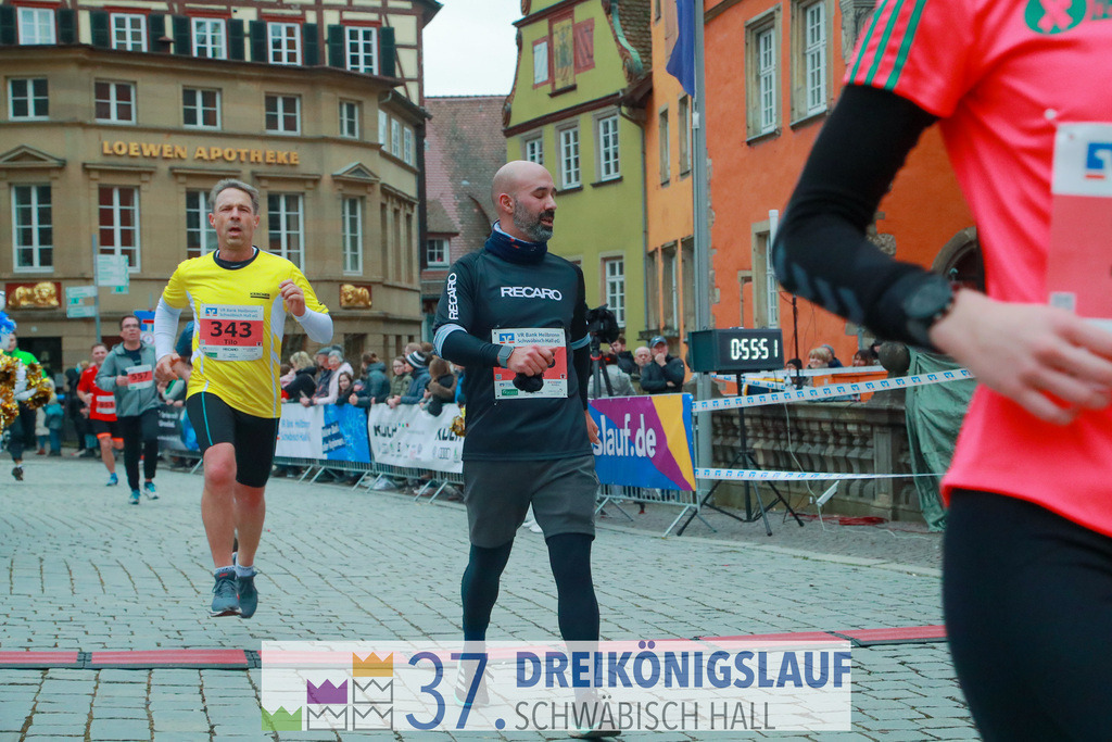VR Bank Hauptlauf 10000m | 3 Koenigslauf 2023 - Realisiert mit Pictrs.com