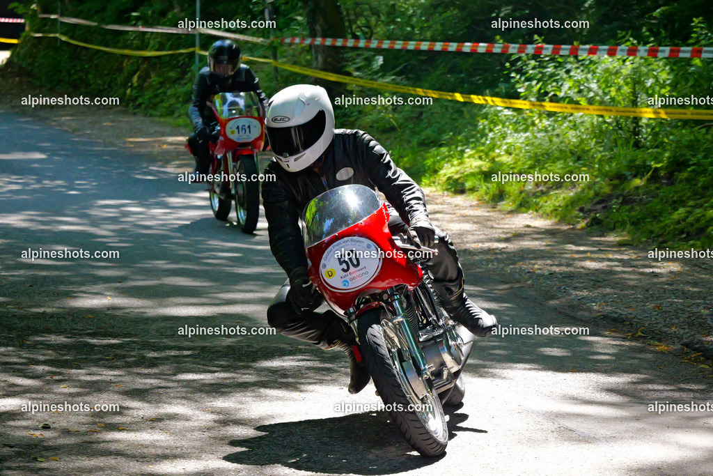 P1036660 | Erleben Sie atemberaubende, hochqualitative Fotos Ihrer Fahrt entlang der malerischen Alpenstraßen. Besuchen Sie alpineshots.com, um professionelle Aufnahmen Ihrer unvergesslichen Reise zu finden und zu kaufen - Realisiert mit Pictrs.com