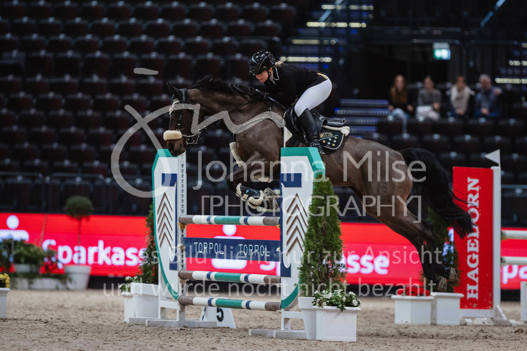 240120_Leipzig_AmateurSmall-182 | Deine schönsten Turniermomente als professionelle Fotos! Entdecke hochwertige Pferdesport-Fotografie im Online-Shop. Jetzt Fotos finden & bestellen!