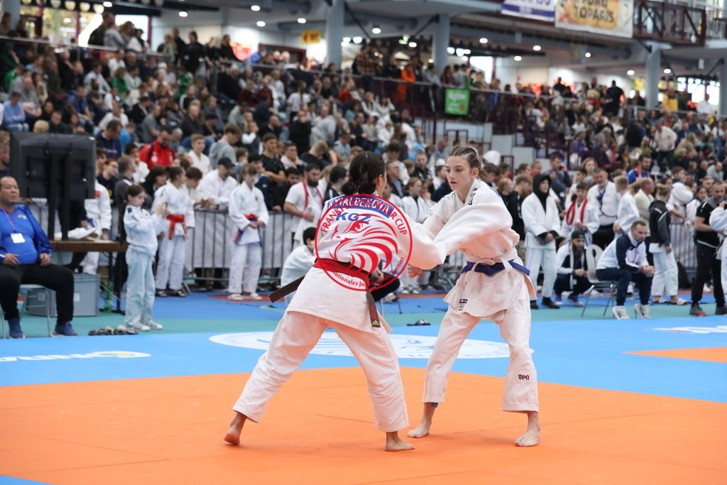 1J7A3281 | Fotos vom Adler Cup - Pictures from Adler Cup

Hier findet Ihr alle Eindrücke und großen Momente der Adler Cup Wochenenden. Here you will find all impressions and great moments of the Adler Cup weekends. - Realisiert mit Pictrs.com