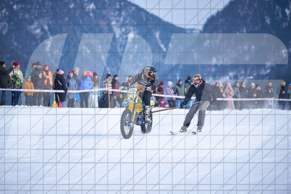 11. Holzknecht Skijöring | Skijöring am 24.01.2026: 11. Holzknecht Skijöring in Gosau am Dachstein, Oberösterreich, ÖsterreichFoto: © 2026 Martin Bihounek | mb-creative.eu