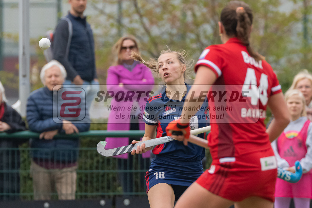HK_20230416_107072 | 1. Bundesliga Damen Düsseldorfer HC - Rot-Weiss Köln am 16.4.2023 DHC Düsseldorf, Düsseldorf , Sophia Schwabe ( Düsseldorfer HC #18 )