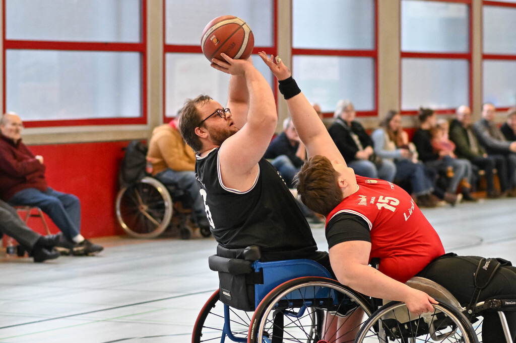 2025-12-14-Ralph_Kunze-6339 | Ralph Kunze - Realisiert mit Pictrs.com