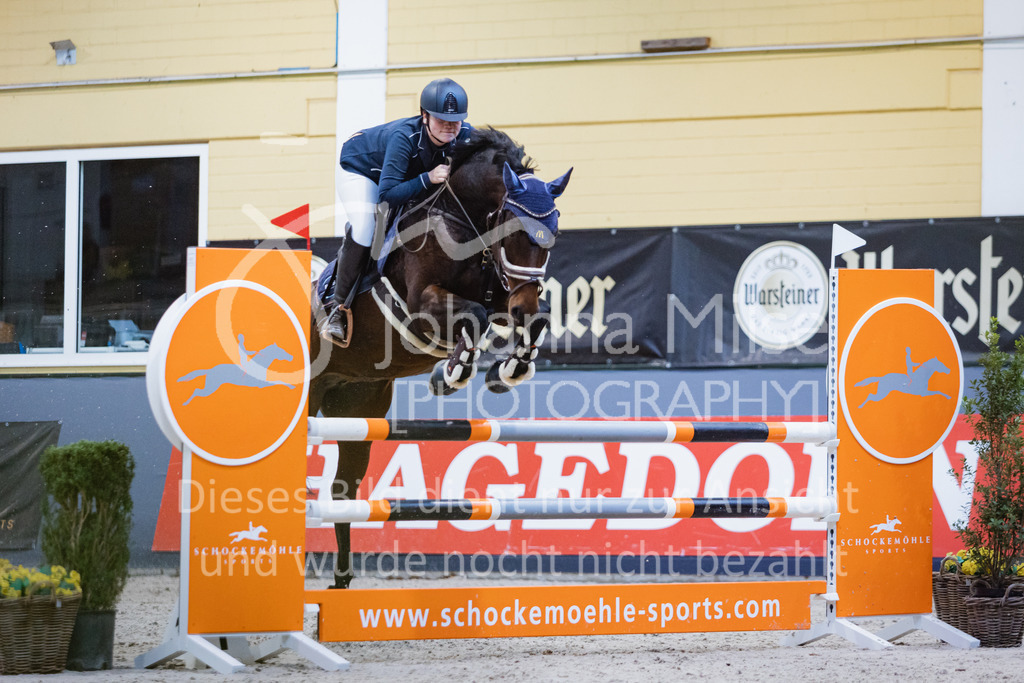 221112_Warstein_L-Spr-232 | Deine schönsten Turniermomente als professionelle Fotos! Entdecke hochwertige Pferdesport-Fotografie im Online-Shop. Jetzt Fotos finden & bestellen!