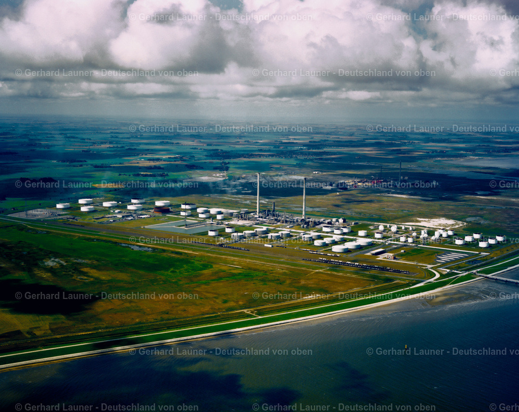 7000960 | Wilhelmshaven, Ölhafen