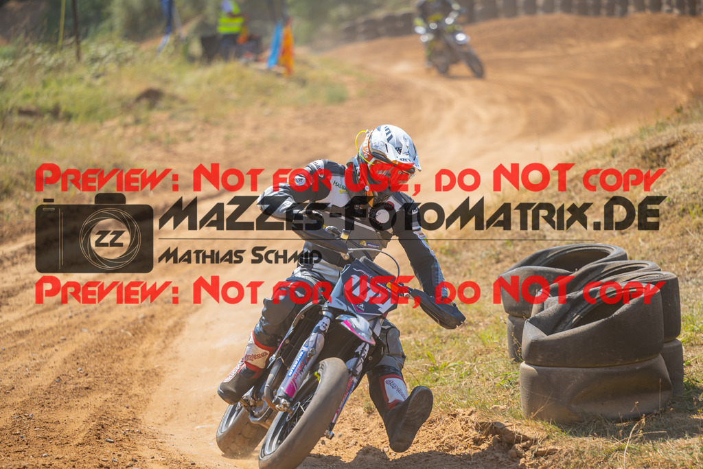 MaZZes-Fotomatrix-20260815-606873 | S2