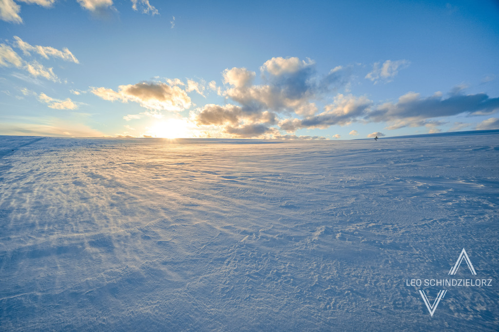 Fotografie_Leo_Schindzielorz_SE_Winter_Fulufjällets_NP_20200317_DSC00598_org | Atmosphärische Landschaftsbilder & Drohnenaufnahmen aus dem Allgäu, Tirol, Südtirol & der Schweiz – ideal für Leinwanddrucke & zur stilvollen Raumgestaltung. - Realisiert mit Pictrs.com