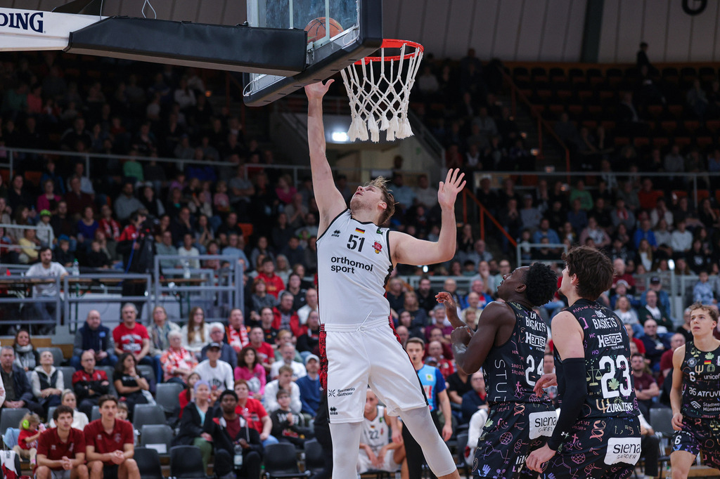 Pro A BAYER GIANTS vs Uni Baskets Münster-11 | Fotos von Basketballspielen aus dem Raum NRW fotografiert von Gero Mueller-Laschet und Daniel Schaefer - Realisiert mit Pictrs.com