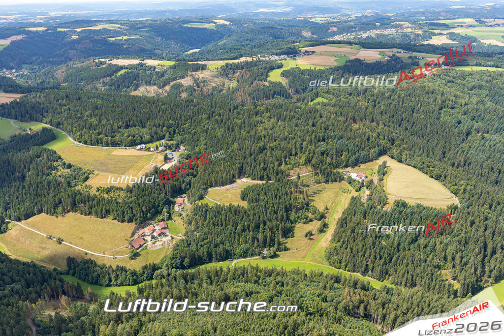 Aktuelles Luftbild von Rosslach Wilhelmsthal Kauf mit Lizenz / Bildrechten möglich- Die Luftaufnahme wurde 2021 mittels UL-Flugzeug erstellt ( keine Drohne ) - hochauflösende Kamera-Systeme von  Canon -Beste Qualität - Für grossformatige Ausdrucke geeignet. Die Geschenkidee !