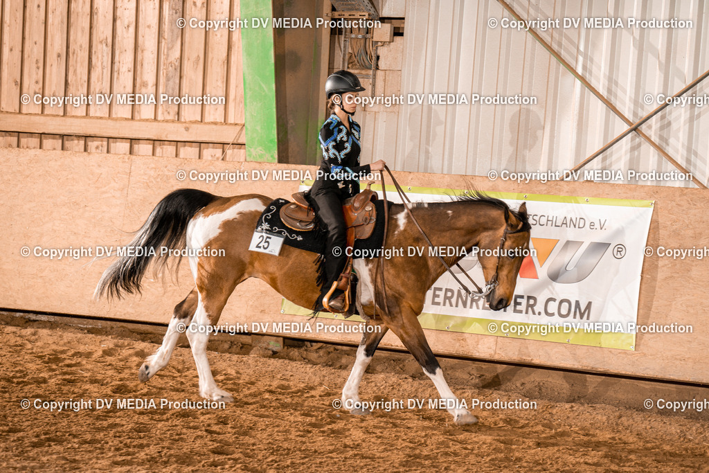 BA300832 | dv-media-shop - Realisiert mit Pictrs.com