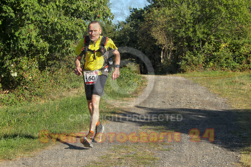 250830_1717_EV4_4781 | Sportfotografie im Rhein-Sieg Kreis, Köln, Bonn, NRW, Rheinland Pfalz, Hessen, etc. Unser Tätigkeitsfeld umfasst den Laufsport vom Volkslauf über den Marathon, Duathlon, Triathon bis zum Ultralauf wie Kölnpfad Ultra oder Schindertrail.