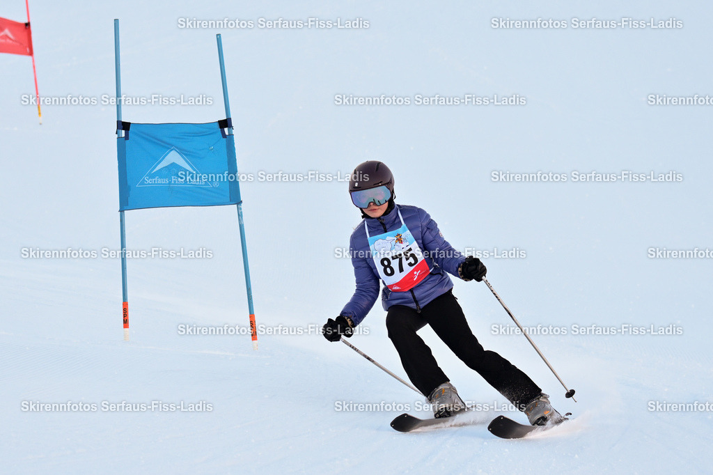 SRF_25.12.2025_0238 | Skirennfotos,Serfaus,Fiss,Ladis,Kinderskirennen,Winter,Tirol,Oberland,skirace,SFL,feelfree,weil wir's genießen,ski,Ski,skifahren,Sonnenplateau, - Realisiert mit Pictrs.com
