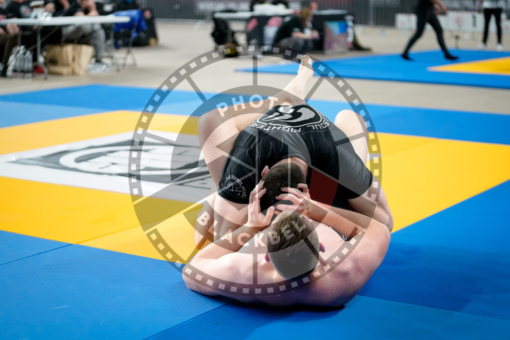 20250518PBB2214 | Athletes compete during the second day of the ADCC Amateur World Championship on May 18, 2025 in Warsaw, Poland. © Chiara Dazi / photoblackbelt