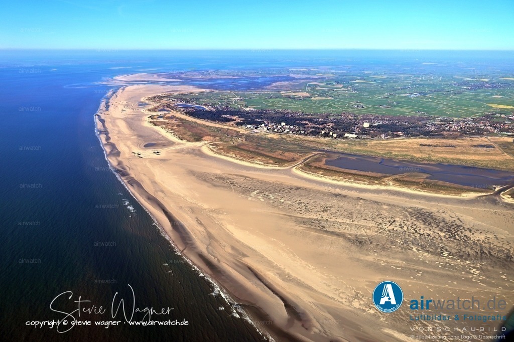 Halligen-Inseln-Weltnaturerbe-Wattenmeer-04-2023-airwatch-wagner-240A0549 | Entdecken Sie atemberaubende Luftbilder und Fotografien auf airwatch.de - Tauchen Sie ein in eine Welt voller faszinierender Aufnahmen aus der Vogelperspektive.