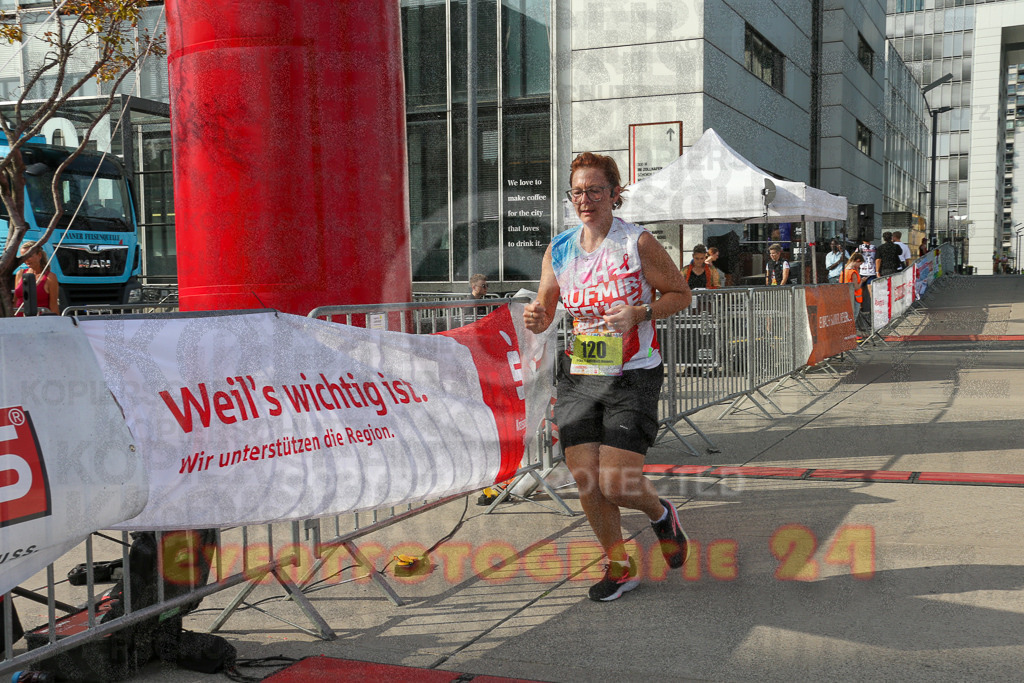 250920_1555_EX1_0843 | Sportfotografie im Rhein-Sieg Kreis, Köln, Bonn, NRW, Rheinland Pfalz, Hessen, etc. Unser Tätigkeitsfeld umfasst den Laufsport vom Volkslauf über den Marathon, Duathlon, Triathon bis zum Ultralauf wie Kölnpfad Ultra oder Schindertrail.