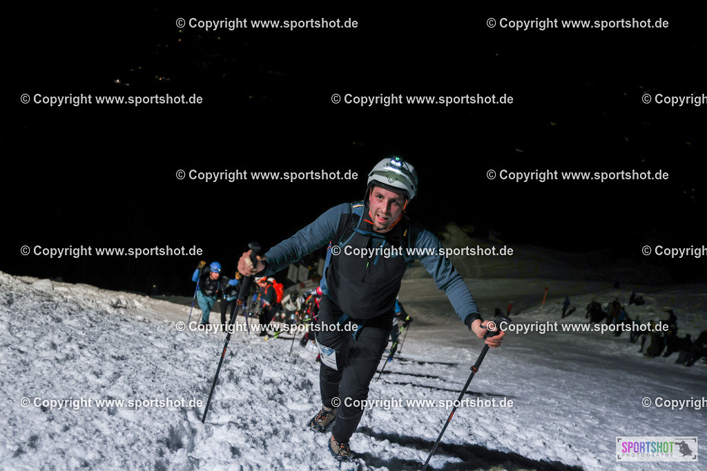 007A0346 | VerticalUp! #vertical_up_kitzbuehel #sportshot_your_pictrs #yourpictrs #dinafit #verticalup!2026