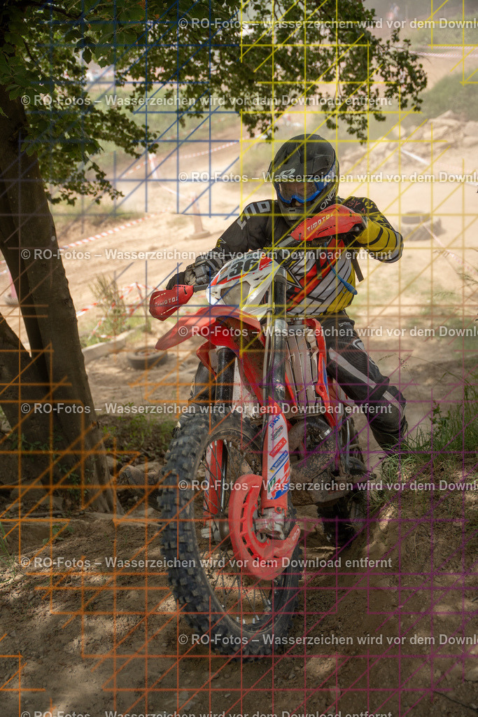 Niederwürzbach 2 Lauf-801 | Sportfotografie von RO-Fotos: Motorsport, Motocross, Enduro, Laufveranstaltungen und Triathlon. Professionelle Fotos von Sportlern und Events. - Realisiert mit Pictrs.com